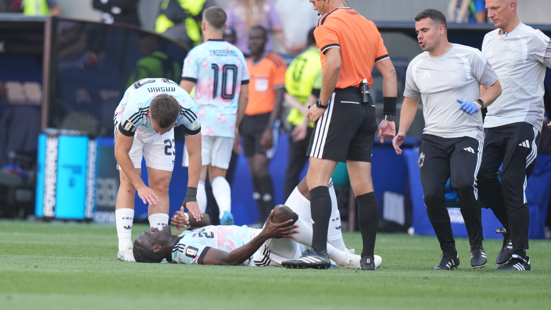 Onana sustains ACL injury