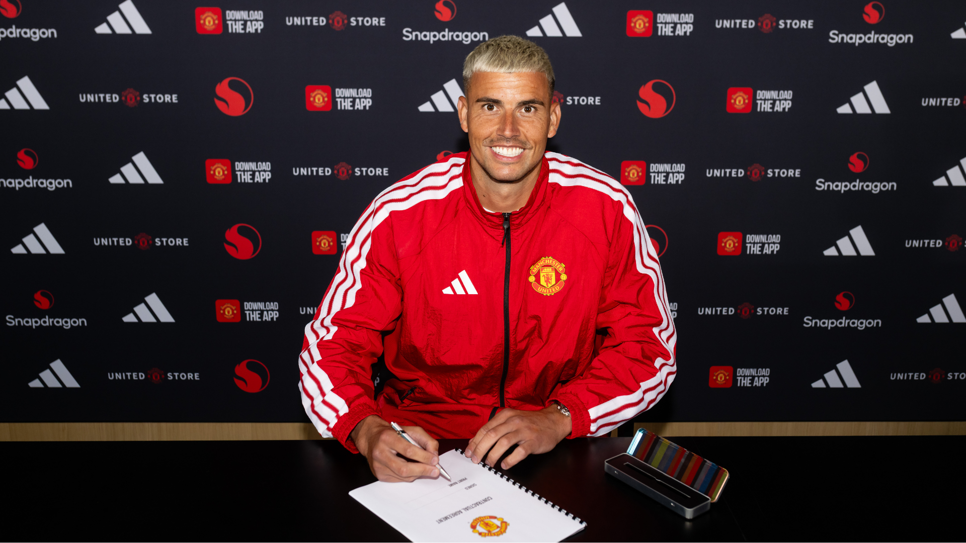 Darlow joins Man Utd on free